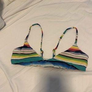 Billabong bikini top